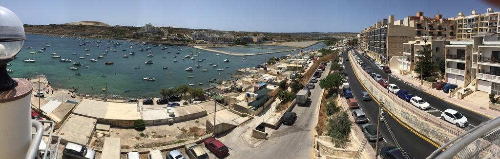 Seafront Apartment Blue Water St. Paul's Bay Exterior photo